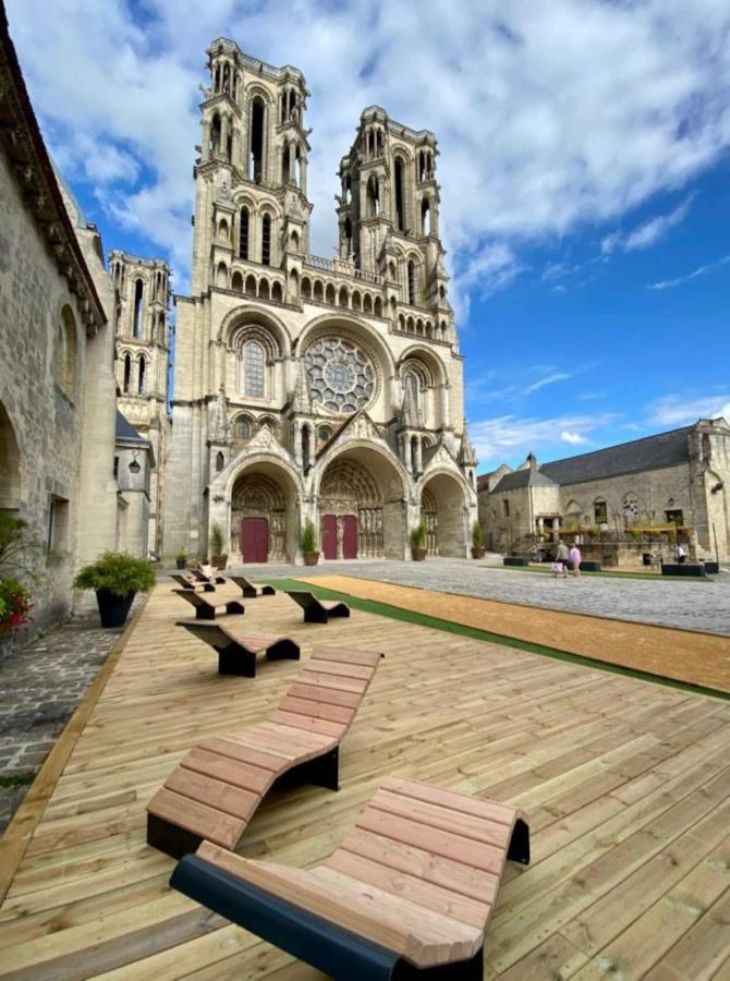L'Escapade Apartment Laon Exterior foto